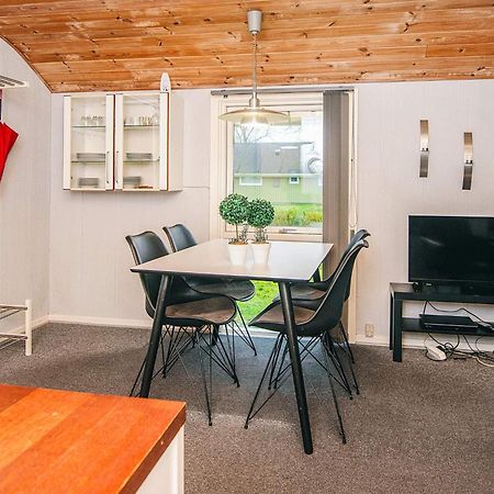 4 Person Holiday Home In Grindsted Tofterup Exteriör bild