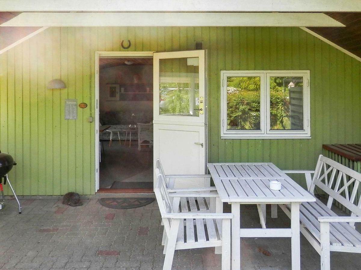 4 Person Holiday Home In Grindsted Tofterup Exteriör bild